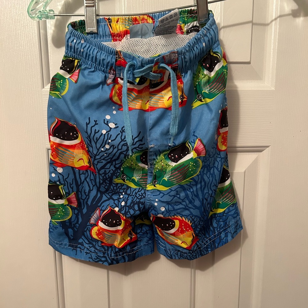 LIQUID WAVE BOYS FISH SWIM TRUNKS